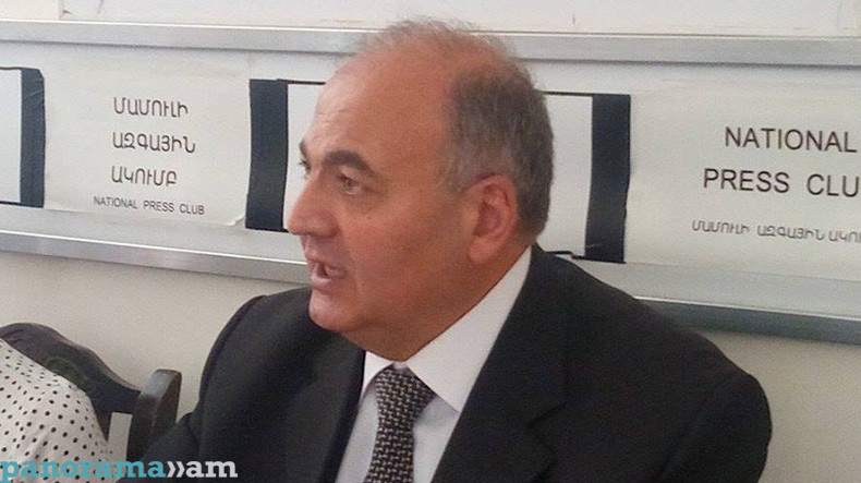 Президент Армении сократил заместителя руководителя собственной администрации