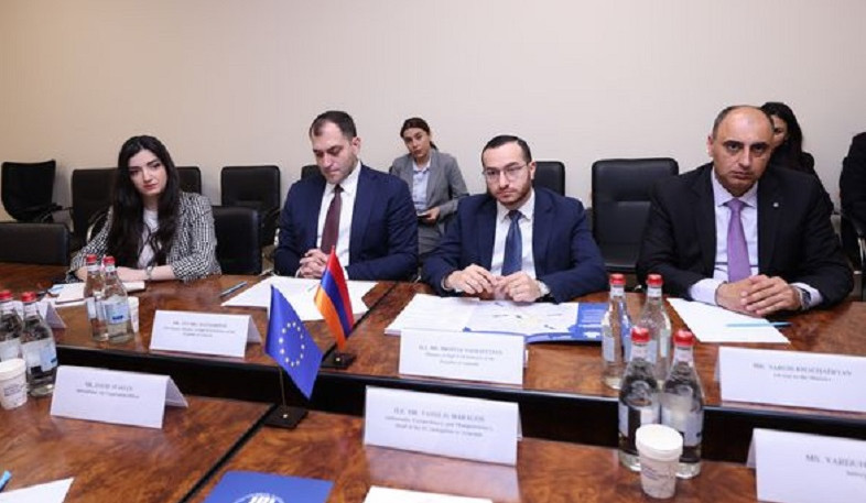 Айрапетян и Марагос обсудили вопросы сотрудничества РА-ЕС