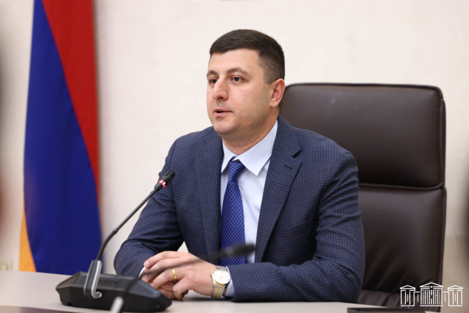 Ընդդիմությանը ոչ ստանդարտ քայլեր են պետք՝ իշխանության հարվածներին սպասելու փոխարեն