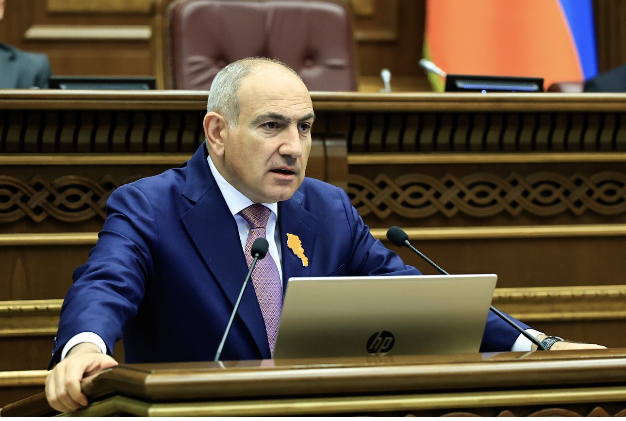 Пашинян убежден, что будут установлены деловые связи между Арменией и Азербайджаном