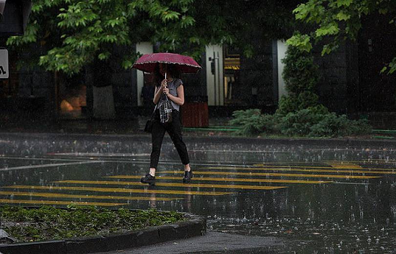 Дожди, ветер: температура воздуха понизится на 5-7 градусов