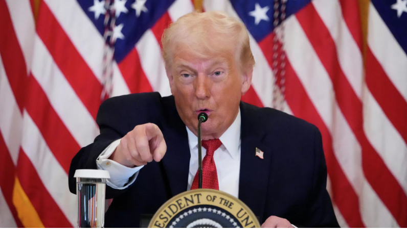 Он никому не нужен: Трамп отреагировал на отказ Макрона присоединиться к Совету мира 