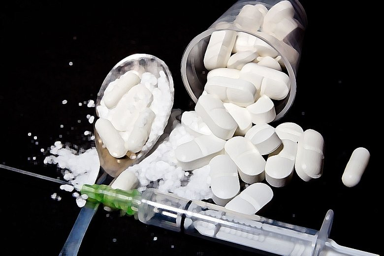 В полицию Еревана доставлено 13 человек по подозрению в хранении наркотиков