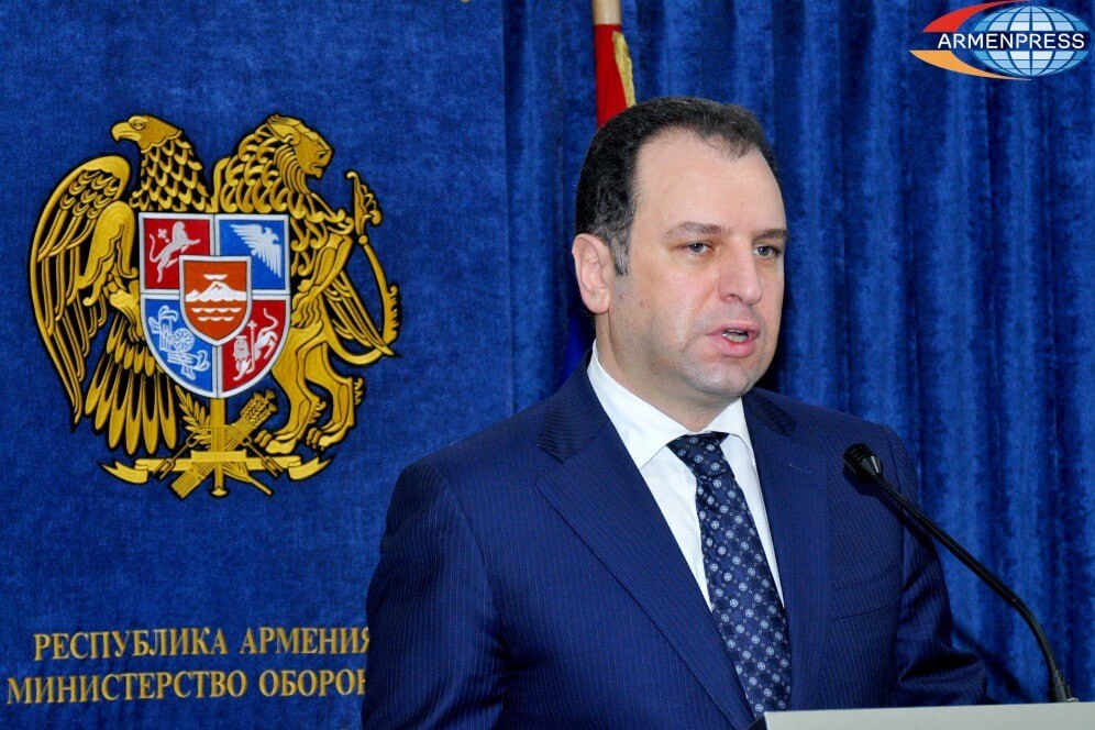Принято решение об аресте экс-министра обороны Армении Вигена Саргсяна 