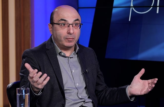 Власть войны жалуется на богослужения