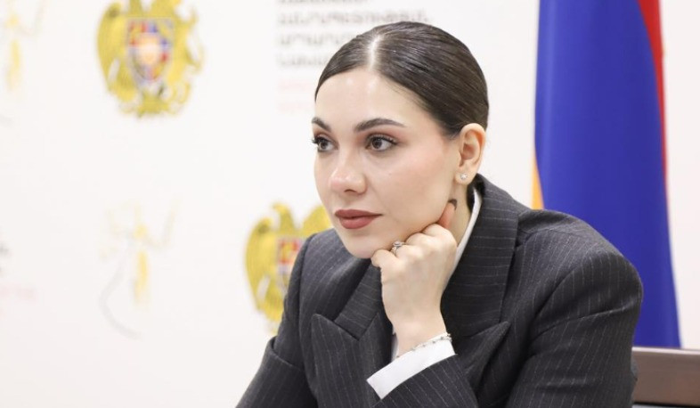 Обсуждены процедуры принятия, изменения Конституции и проведения референдума