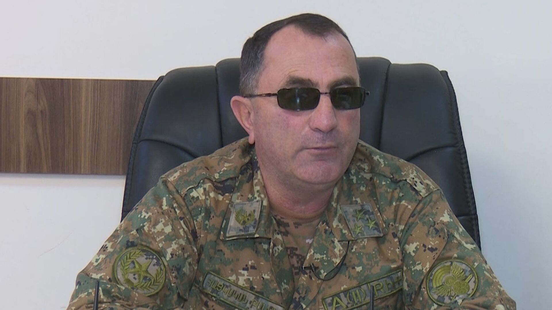 Արցախի նախագահի հրամանագրով Կարեն Շաքարյանը զրկվել է «Արցախի հերոս» բարձրագույն կոչումից