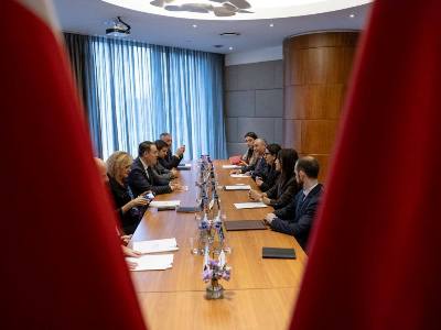 Վարշավայում քննարկվել է «Խաղաղության խաչմերուկ» ծրագրում Լեհաստանի ներգրավման հարցերը