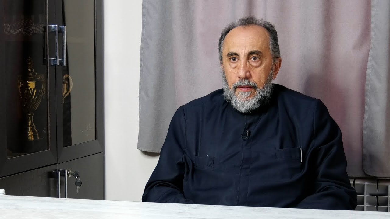 Архиепископ Микаэл Аджапахян отпущен под домашний арест