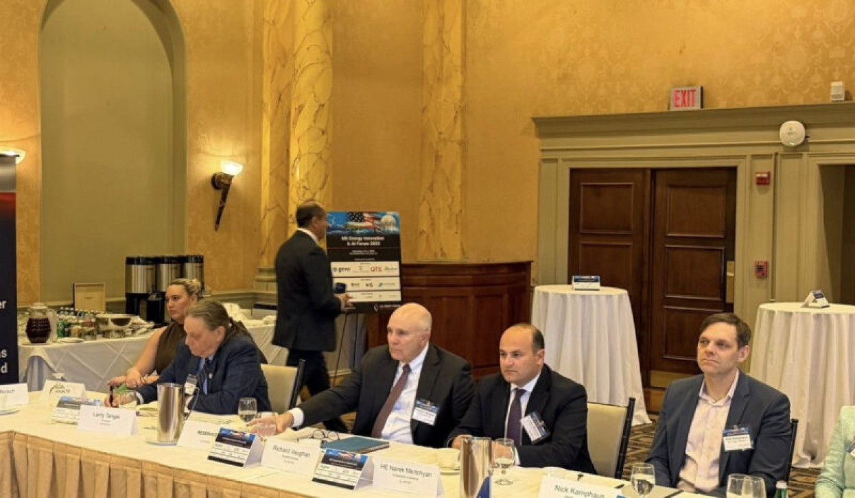 Մկրտչյանը մասնակցել է Էներգետիկ նորարարության և արհեստական բանականության համաժողովին