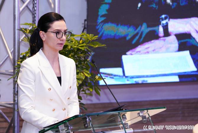 В Армении 60% респондентов считают прокуратуру полностью или частично коррумпированной