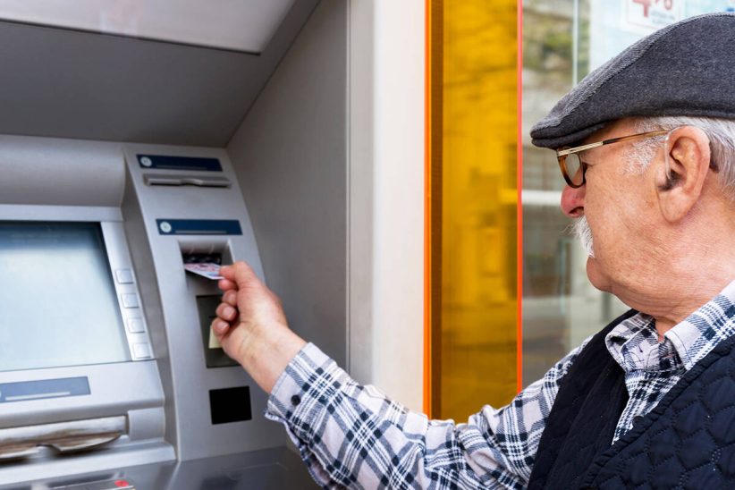 Հայաստանը կենսաթոշակների վճարման լիարժեք անկանխիկ համակարգի կանցնի ապրիլի 1-ից