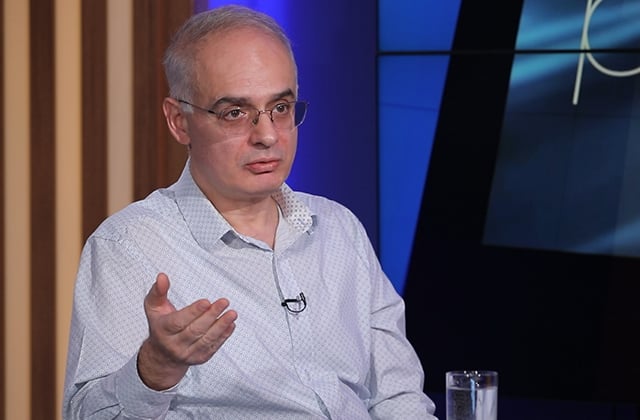 Փաշինյանը իր դերը վերածեց բուտաֆորիայի