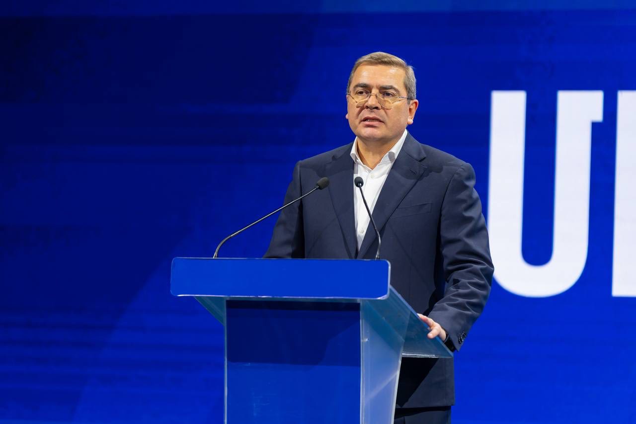 Фото: со страницы Давида Ананяна в Фейсбуке