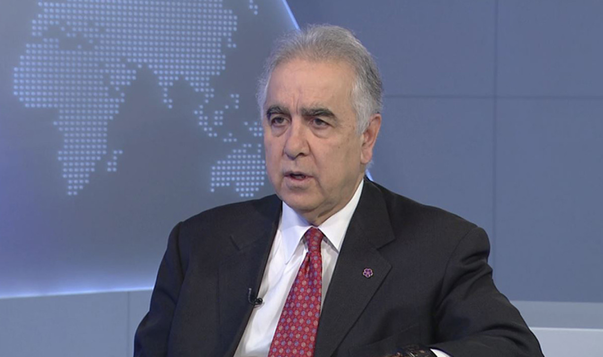 Пашинян вскоре может провозгласить себя новым Католикосом всех армян