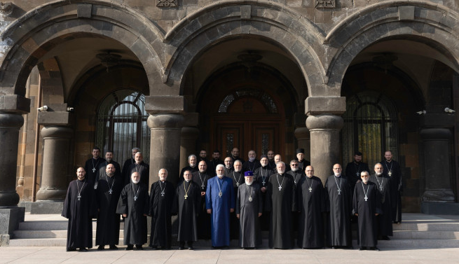 Վեհափառը կարևորել է հոգևոր դասի առաքելության անխափան իրականացումը