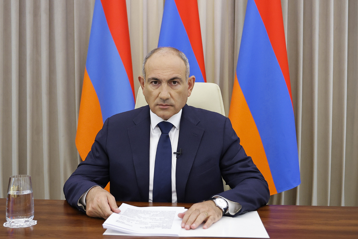 Премьер-министр Армении направил соболезнования в связи со смертью патриарха Илии II