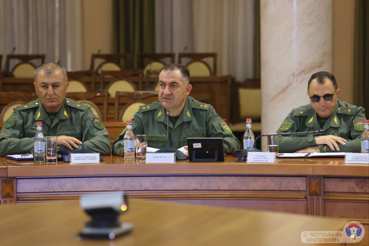 Глава Генштаба ВС РА встретился с участниками четырёхдневных оперативных сборов
