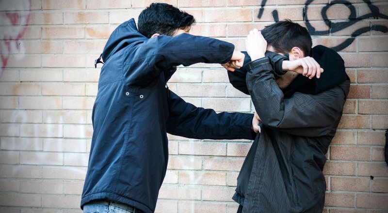 Опасная статистика: рост преступлений подростков в Армении — убийства, разбои и наркотики 