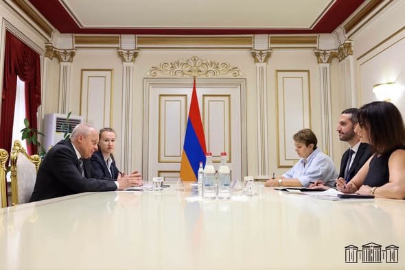 Рубинян и Копыркин обсудили межпарламентское сотрудничество между Арменией и Россией