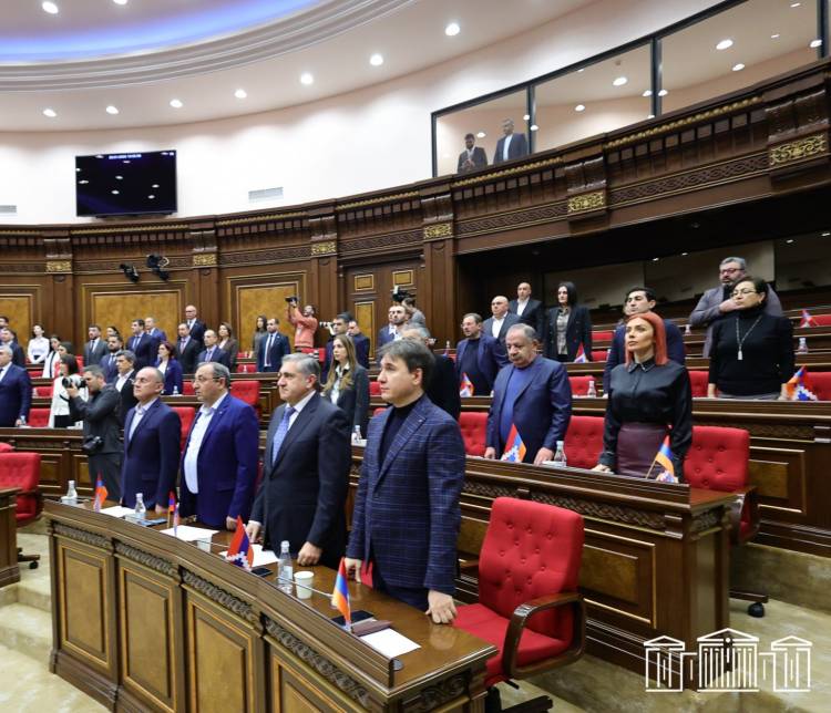 Фракция «Армения» назвала проект заявления ГД «унижающим и опасным»