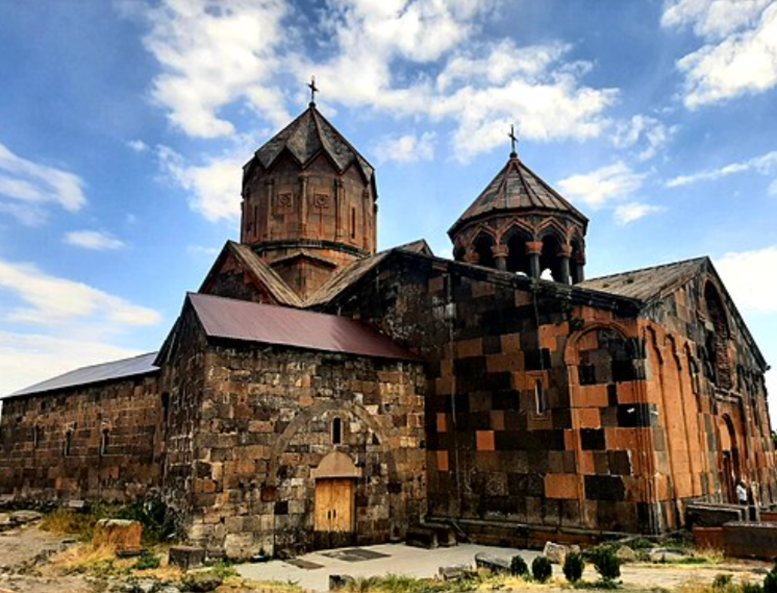 Եկեղեցիների կողոպուտ Արտաշատում և Հովհաննավանքում. ոստիկանությունը քննություն է անցկացնում