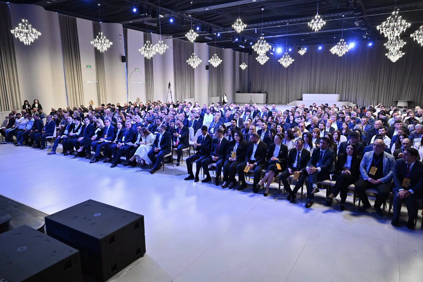 Армения: партия бывшего омбудсемна утвердила список кандидатов на выборы