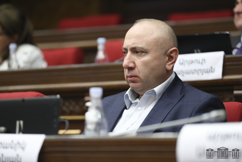 Ինչպես են «թալանի մատերիալ» դարձնում քաղաքացուն