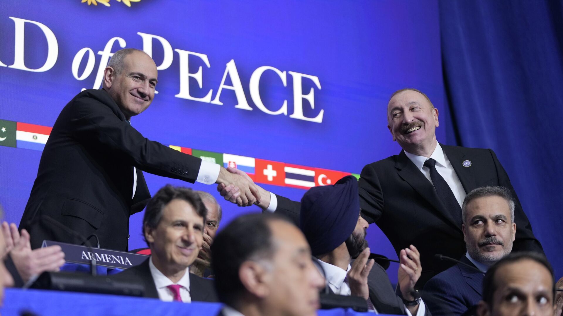 Փաշինյանը փորձում է ստանձնել Ադրբեջանի ուղիղ կառավարման դերակատարությունը Հայաստանում. ՀԱԿ