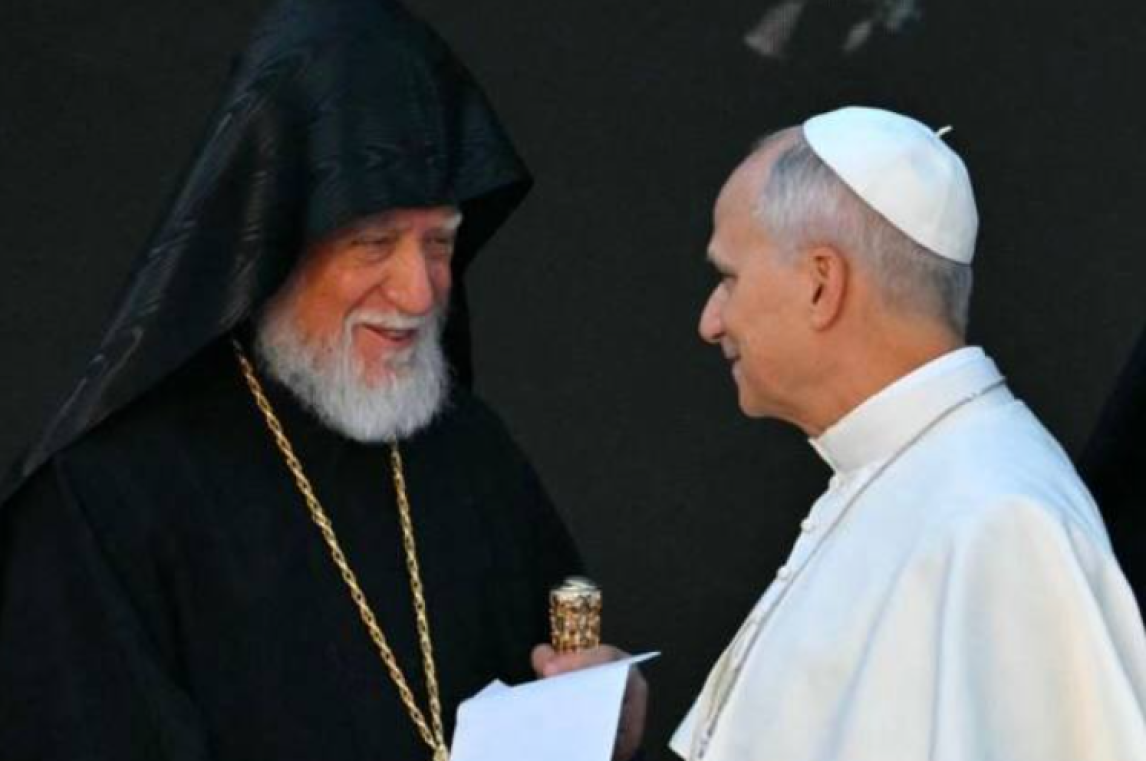 Հռոմի պապ Լևոն 14-րդը հանդիպել է Մեծի Տանն Կիլիկիո կաթողիկոս Արամ Առաջինի հետ