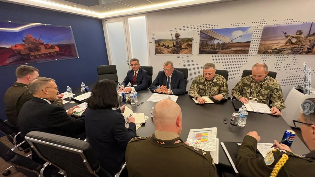 ՀՀ ՊՆ փոխնախարարը հանդիպել է ԱՄՆ պաշտպանական համագործակցության գործակալության տնօրեն հետ