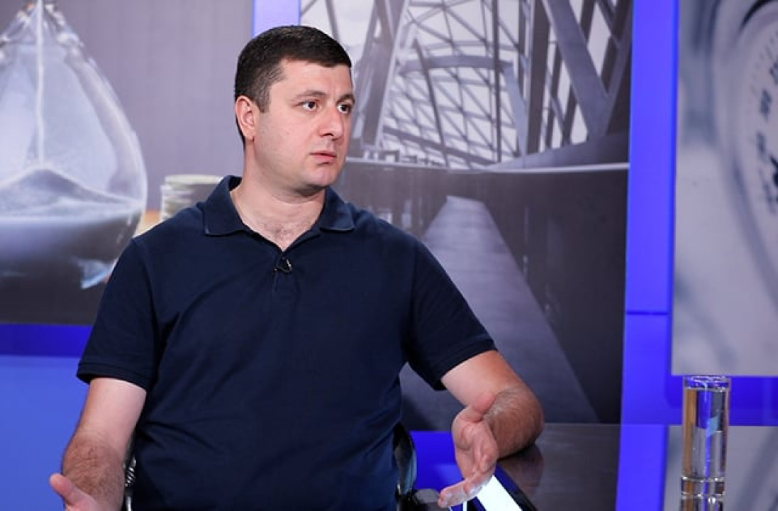 Սրանց մարտնչող մարդիկ խանգարում են