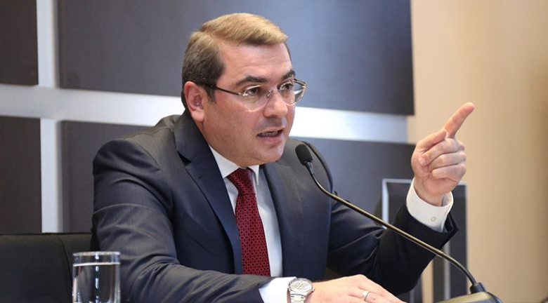 Программа Пашиняна: Арцах забыт, Церковь под ударом
