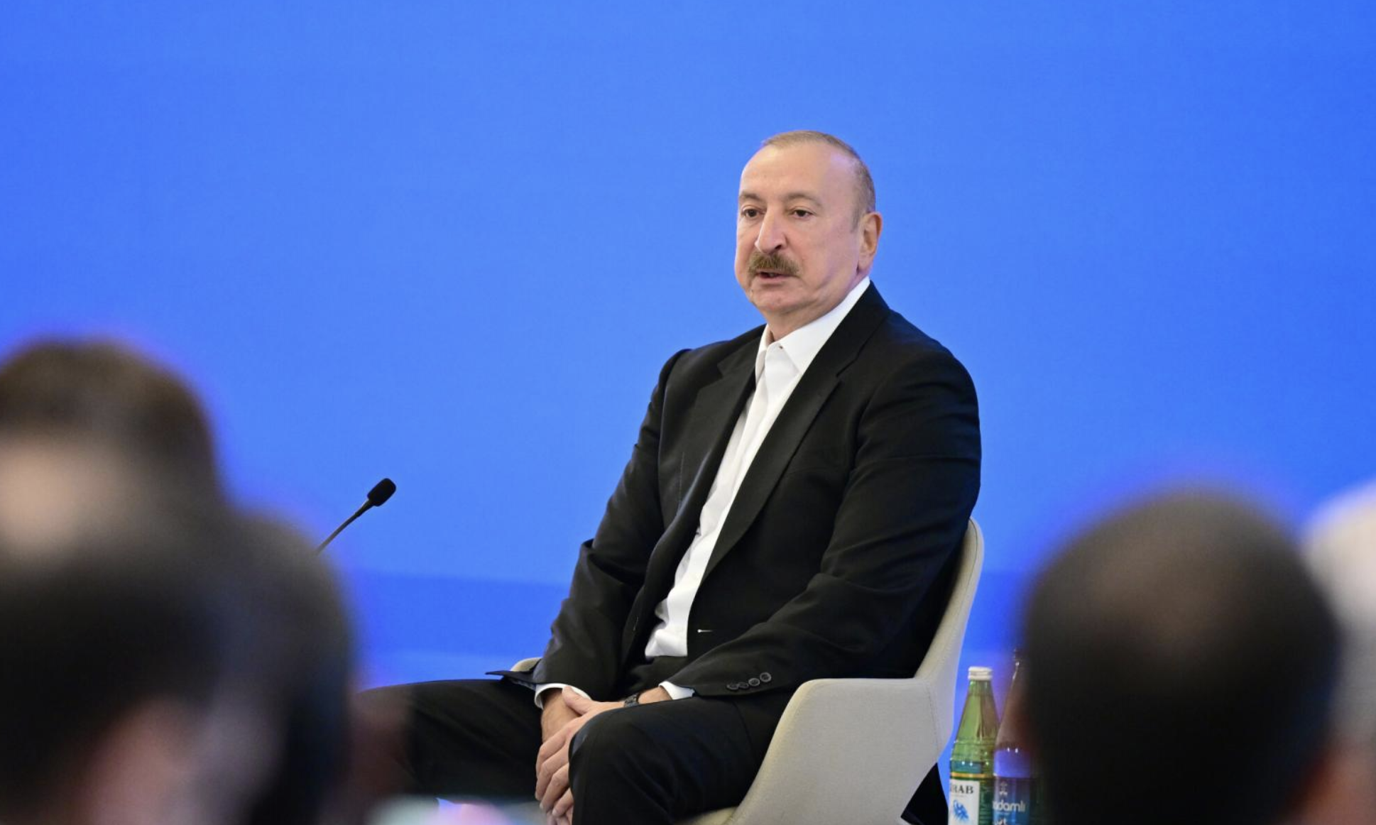 Забыв об «азербайджанском ландромате», Алиев обвинил Окампо в коррупции