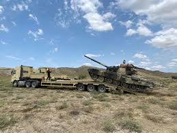 Азербайджан проводит масштабные учения Сухопутных войск
