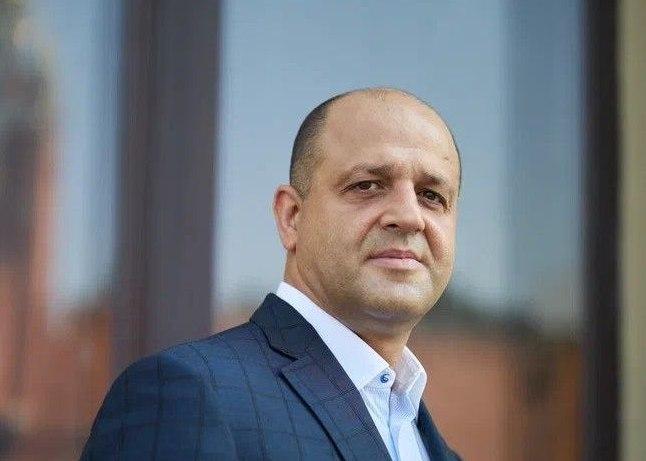 Выбора больше нет: избирательную кампанию нужно остановить