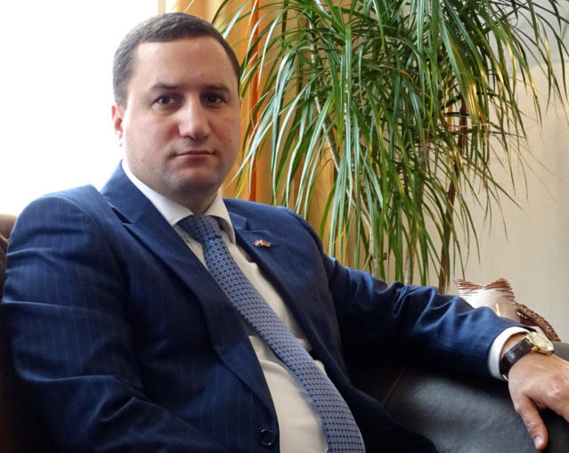 Посол РА: Сближение с Евросоюзом не представляет угрозы для Москвы 