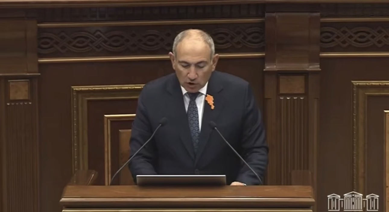 В новой конституции не должно быть никаких ссылок на Декларацию независимости — Пашинян