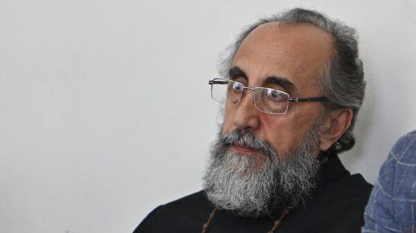 Պահանջում եմ ապահովել Միքայել Սրբազանի Սուրբ Հաղորդություն ստանալու իրավունքը. Թովմասյան