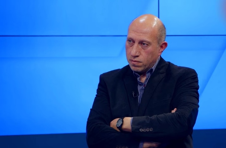 Власть намеренно искажает реальность